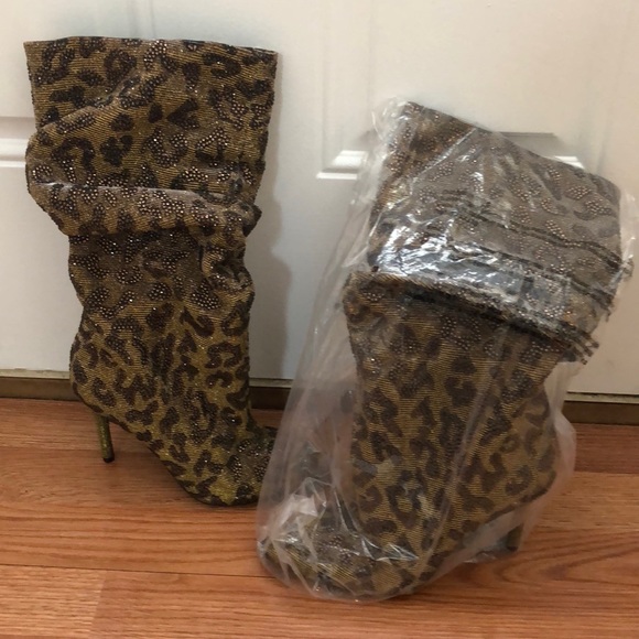 Size 8 - Picture 3 of 5